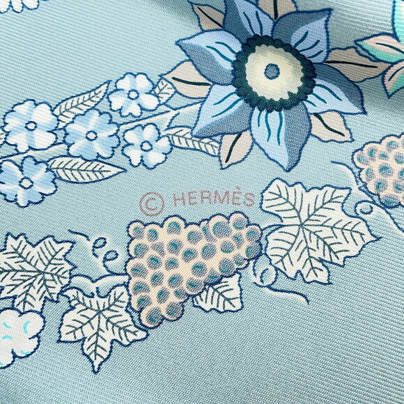 Hermes scarf muffler Carre 90 Brides de Gala en fleurs HERMES silk SCARF - Picture 5 of 7